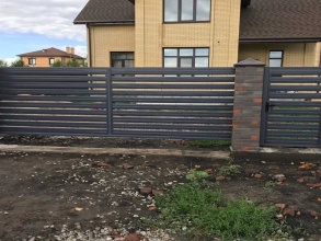 Забор жалюзи 72 метра фото в Ейске