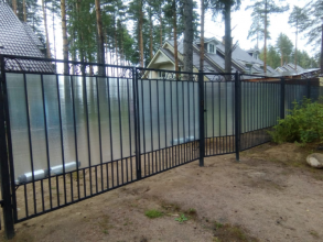 Сварные заборы с поликарбонатом 100 метров фото под ключ с установкой