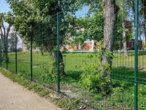 3D заборы для школы 90 метров фото в Ейске