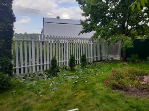 Забор из евроштакетника с забивными столбами 25 метров фото в Ейске